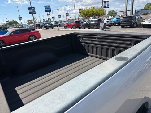 Used 2018 RAM 1500 Express w/ Express Value Package image 9