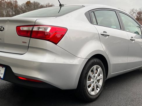 Used 2017 Kia Rio LX FWD image 6