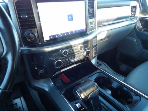 Used 2021 Ford F150 Lariat w/ Equipment Group 502A High image 21