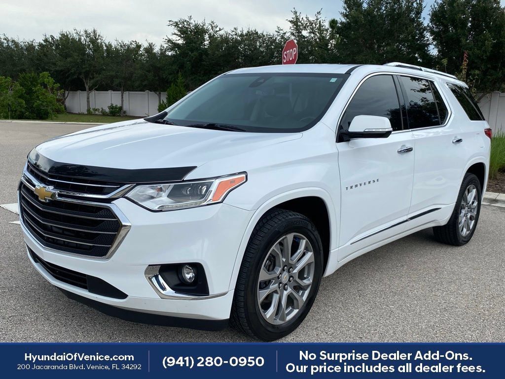 Used 2019 Chevrolet Traverse Premier w/ Driver Confidence II Package FWD image 12