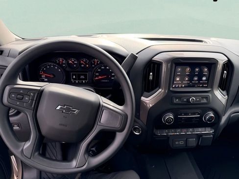 Used 2026 Chevrolet Silverado 1500 Custom Trail Boss w/ LPO, Dark Essentials Package image 17