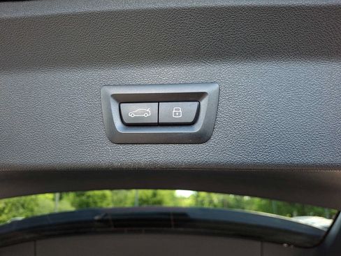 Used 2023 BMW X3 xDrive30i w/ Premium Package AWD/4WD image 30