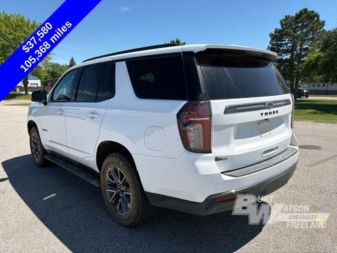 Used 2022 Chevrolet Tahoe Z71 w/ Luxury Package AWD/4WD image 4