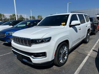 Used 2022 Jeep Grand Wagoneer Series II w/ Premium Group II AWD/4WD video 2