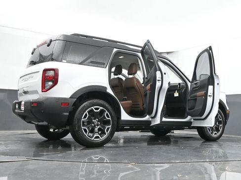 New 2025 Ford Bronco Sport Outer Banks w/ Outer Banks Tech Package+ AWD/4WD image 73