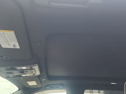 Certified 2021 GMC Yukon SLT w/ SLT Luxury Plus Package RWD image 19