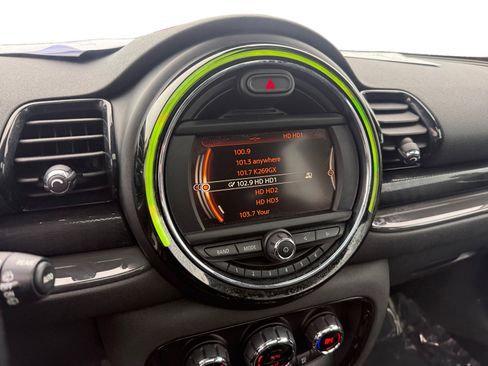 Used 2016 MINI Cooper Clubman image 12