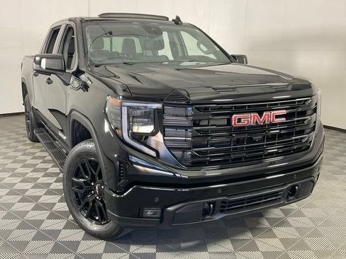 Used 2024 GMC Sierra 1500 Elevation w/ Elevation Premium Package AWD/4WD image 46