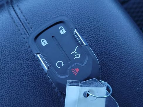 Used 2020 GMC Terrain SLE FWD image 26
