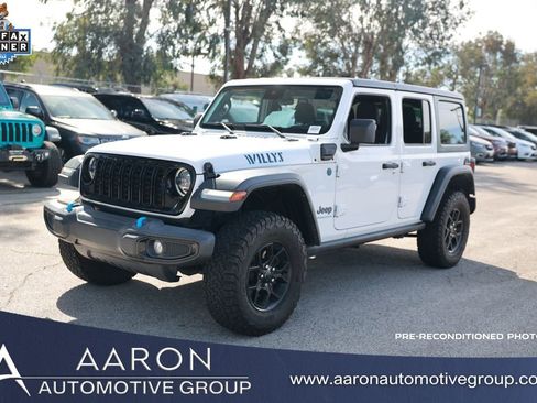 Used 2024 Jeep Wrangler Unlimited AWD/4WD image 1