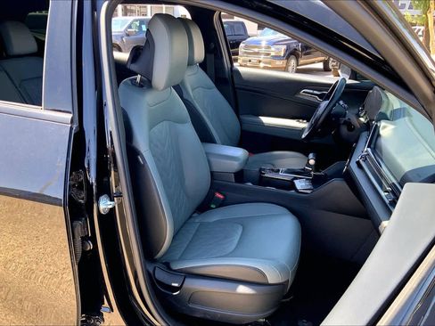 Certified 2024 Kia Sportage X-Pro AWD/4WD image 9