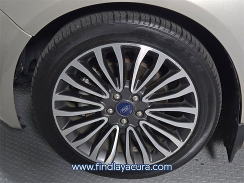 Used 2018 Ford Fusion Titanium image 9