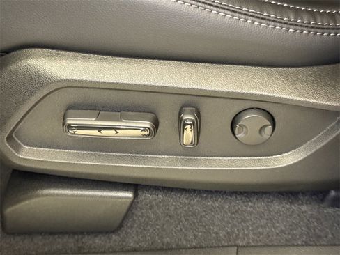 New 2025 Honda Pilot EX-L image 23