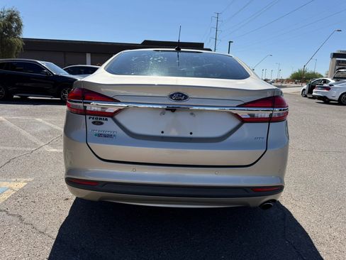Used 2017 Ford Fusion Energi SE FWD image 9