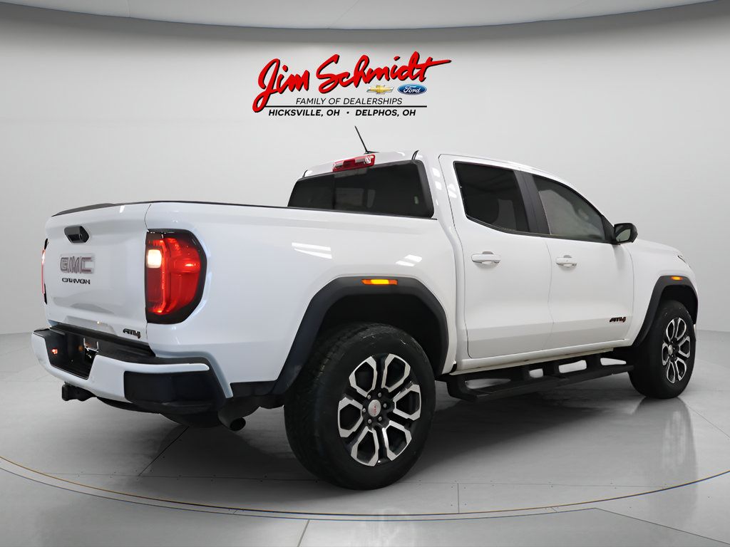 Used 2024 GMC Canyon AT4 w/ AT4 Premium Package AWD/4WD image 6