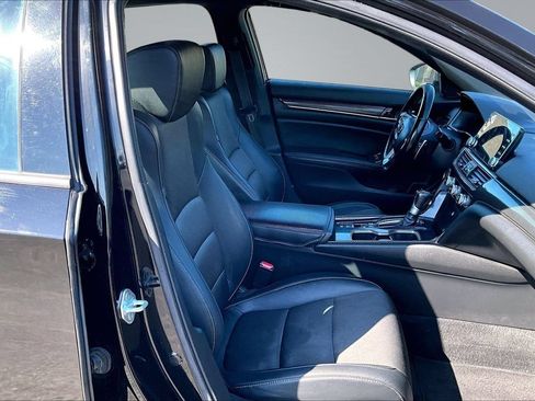 Used 2021 Honda Accord Sport image 13