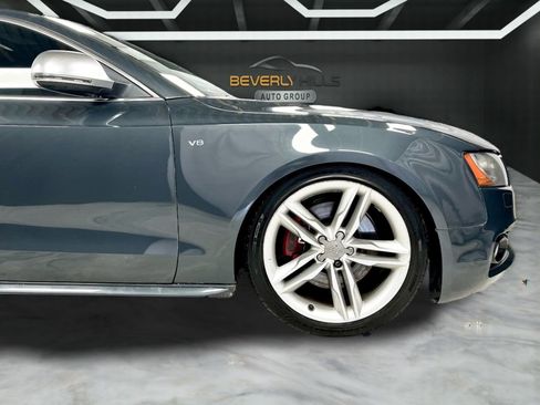 Used 2009 Audi S5 4.2 AWD/4WD image 35