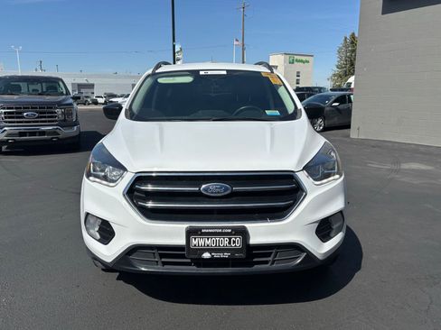 Used 2019 Ford Escape SE AWD/4WD image 2