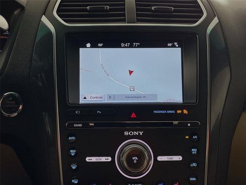 Used 2017 Ford Explorer Limited AWD/4WD image 17