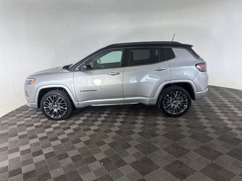 Used 2022 Jeep Compass High Altitude AWD/4WD image 8