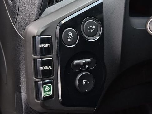 Used 2016 Honda CR-Z EX image 8