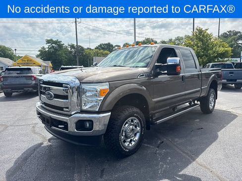 Used 2015 Ford F250 XLT w/ XLT Premium Package AWD/4WD image 2