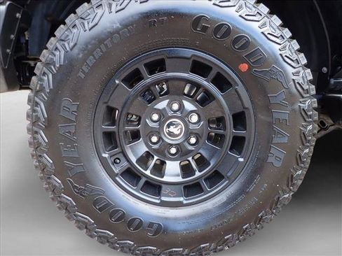 New 2026 Ford Bronco Outer Banks w/ Sasquatch Package AWD/4WD image 7