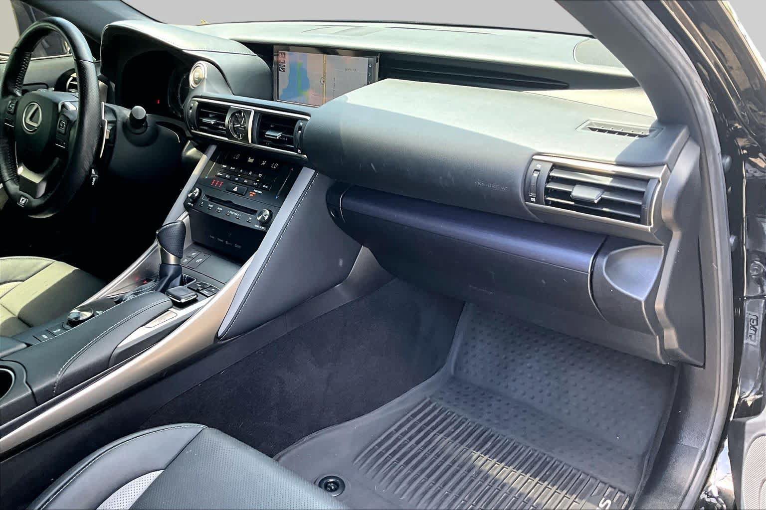 Used 2020 Lexus IS 300 F Sport w/ Blackline Edition RWD image 19