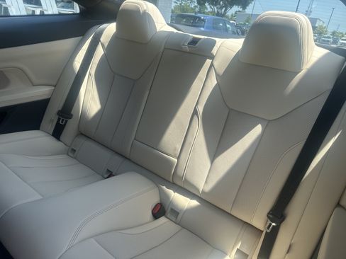 Used 2025 BMW 430i Coupe w/ Convenience Package RWD image 12