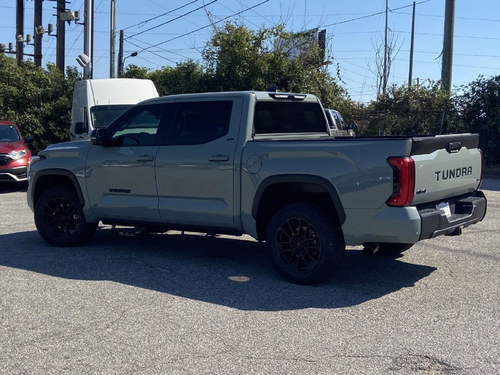 Used 2024 Toyota Tundra SR5 w/ SR5 Premium Package AWD/4WD image 5