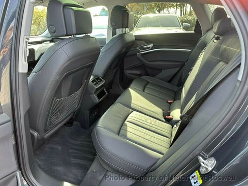Used 2021 Audi e-tron Premium w/ Convenience Plus Package image 18