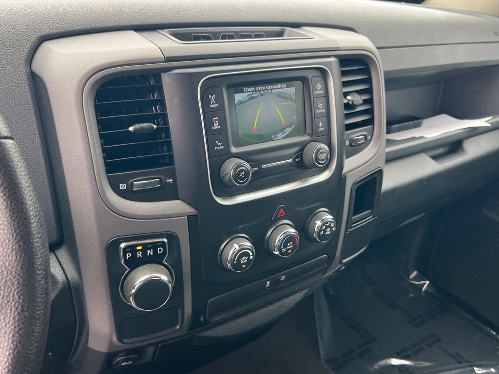Used 2016 RAM 1500 Express RWD image 21