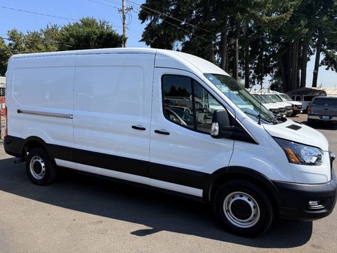 Used 2024 Ford Transit 250 148 Medium Roof w/ Load Area Protection Package RWD image 4