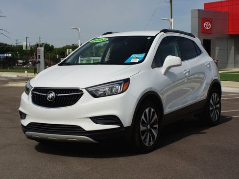 Used 2022 Buick Encore Preferred w/ Safety Package FWD image 22