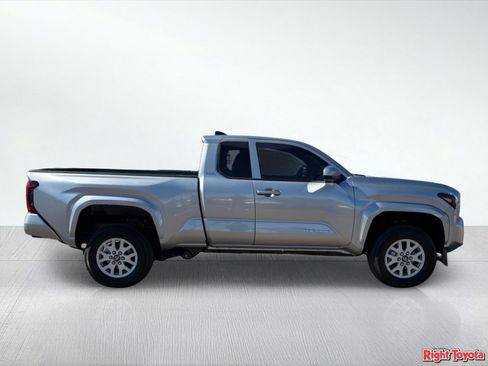 New 2026 Toyota Tacoma SR5 RWD image 8