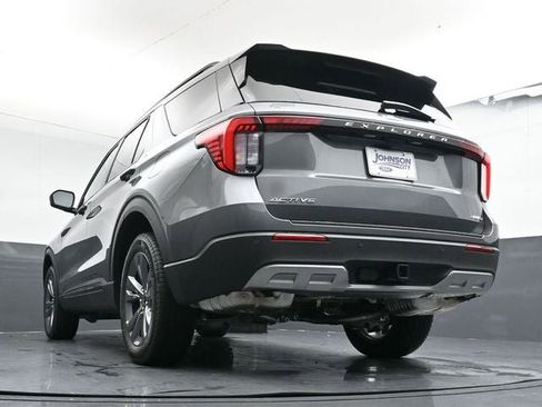 New 2026 Ford Explorer Active w/ Active Comfort Package image 28