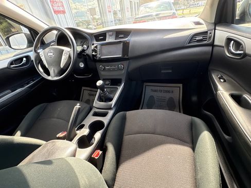 Used 2019 Nissan Sentra S FWD image 18