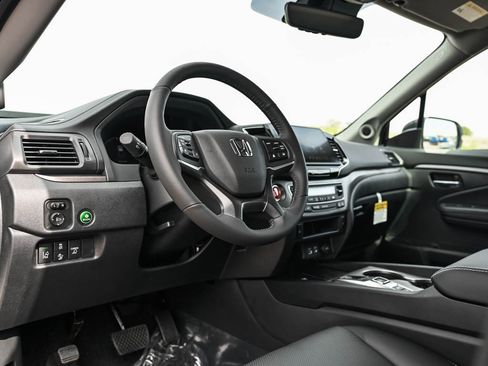 New 2026 Honda Ridgeline RTL image 17