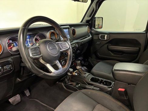 Used 2021 Jeep Gladiator Mojave w/ LED Lighting Group image 15