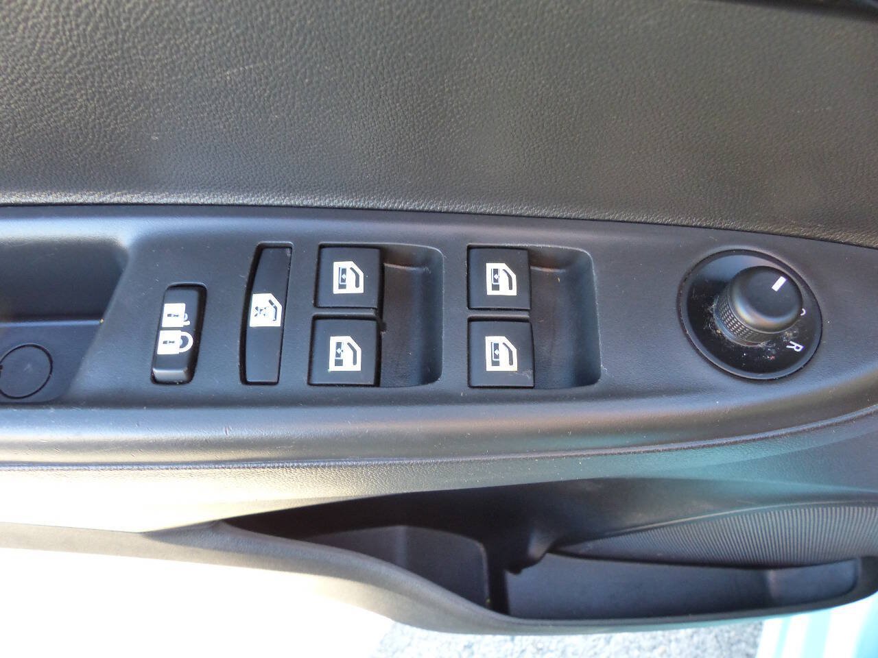 Used 2022 Chevrolet Spark LT w/ Spark Special Edition FWD image 19