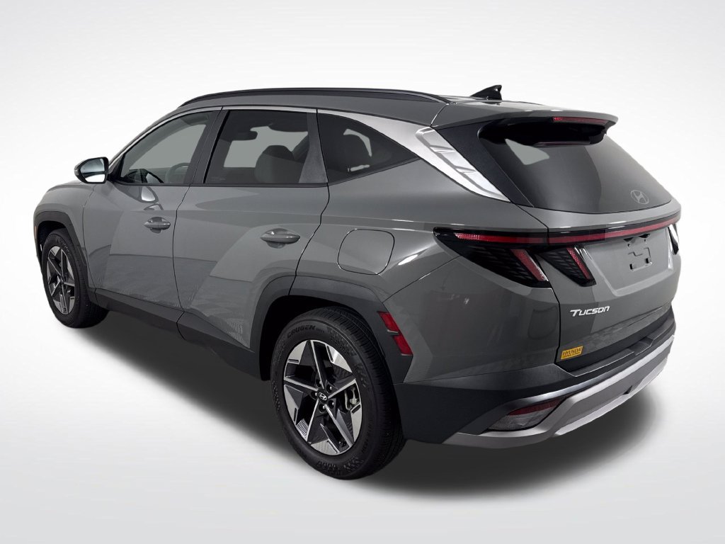Certified 2025 Hyundai Tucson SEL FWD image 6
