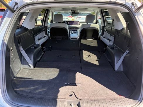 Used 2024 Hyundai Palisade SEL AWD/4WD image 15