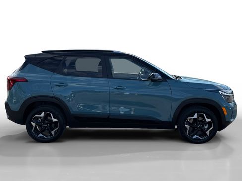 Certified 2025 Kia Seltos S AWD/4WD image 6