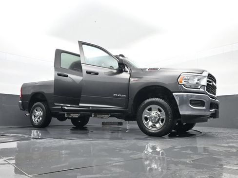 Used 2022 RAM 2500 Tradesman AWD/4WD image 30