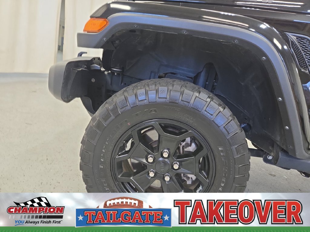 Used 2022 Jeep Gladiator Sport AWD/4WD image 41