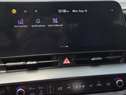 Used 2023 Kia Sportage EX FWD image 13