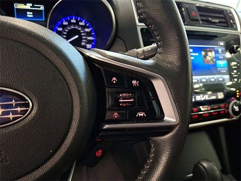 Used 2018 Subaru Outback 3.6R Touring image 22