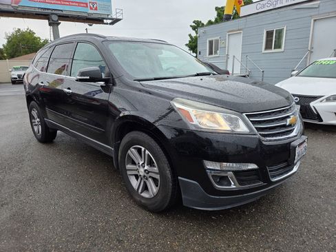 Used 2016 Chevrolet Traverse LT FWD image 5