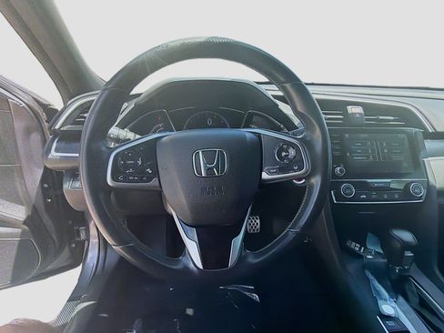 Used 2020 Honda Civic Sport image 10