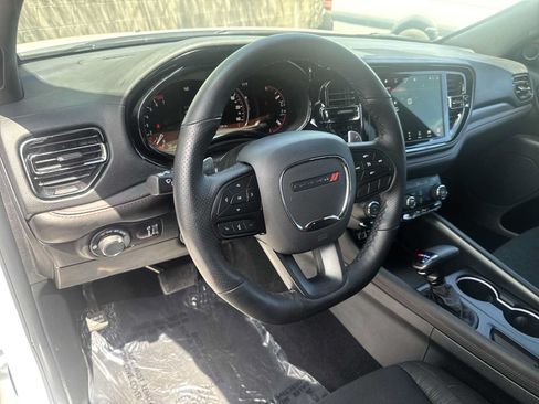Used 2025 Dodge Durango GT w/ Blacktop Package AWD/4WD image 10